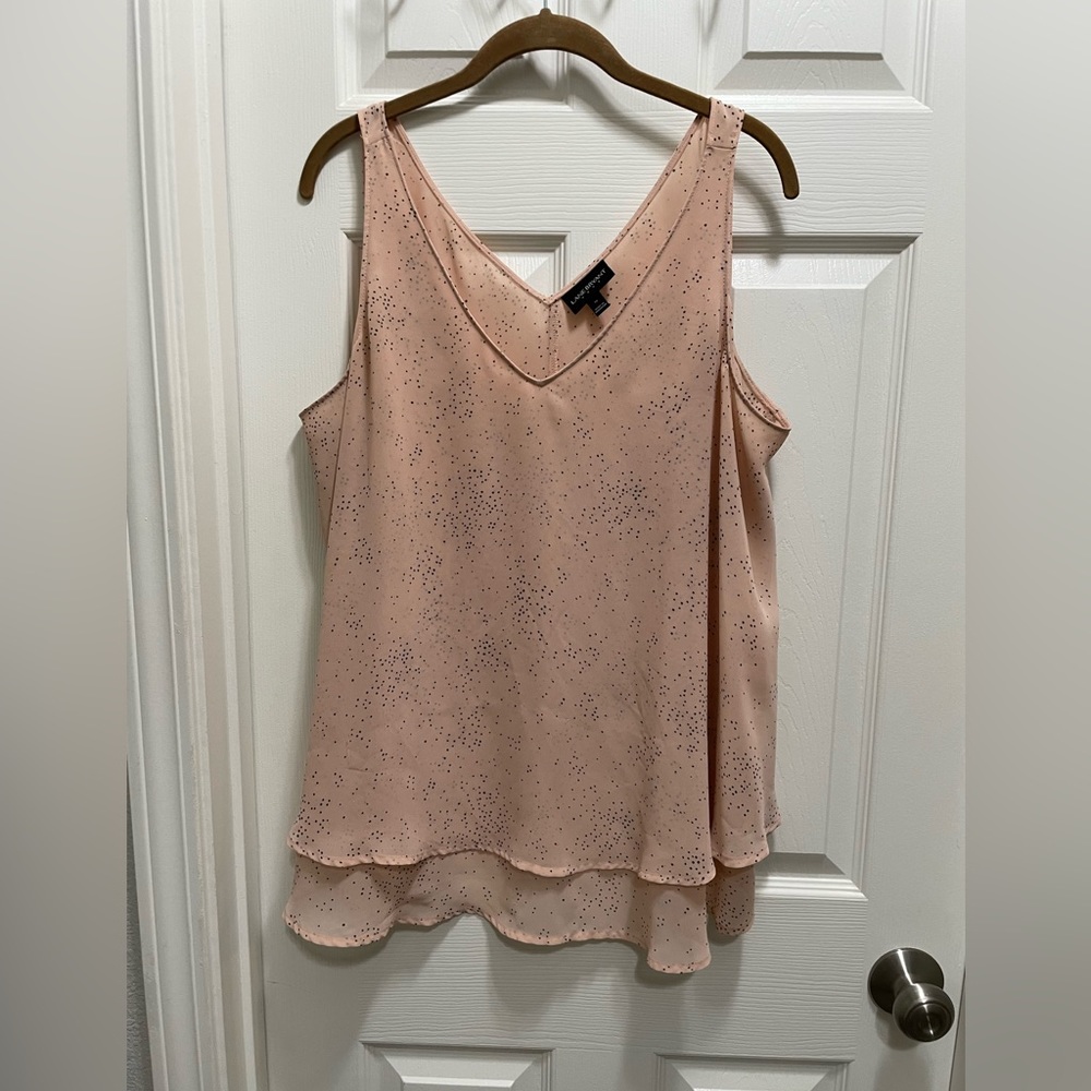 Sleeveless double layer top